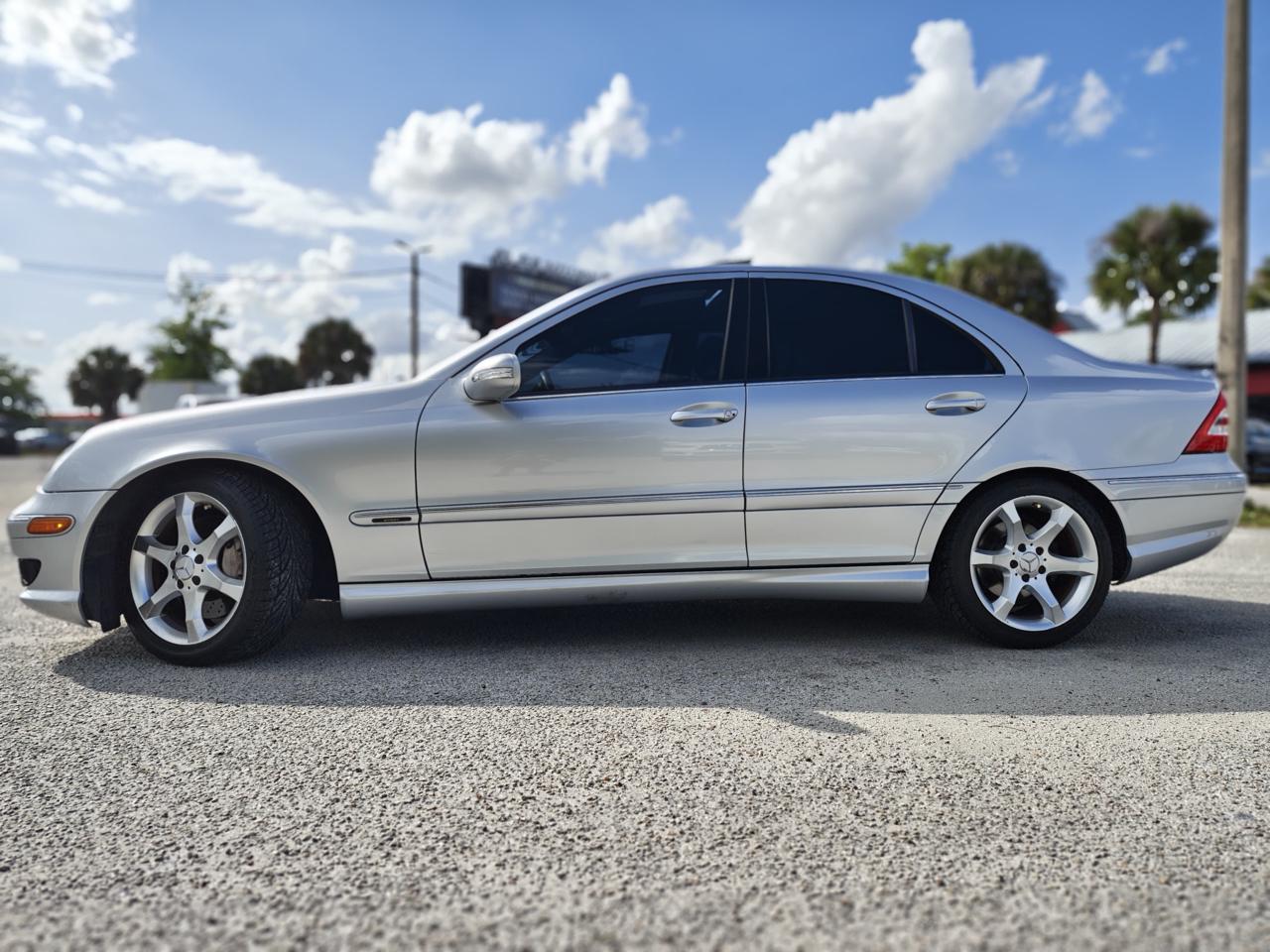 Mercedes-Benz C-Class C230 Sport Sedan 2007