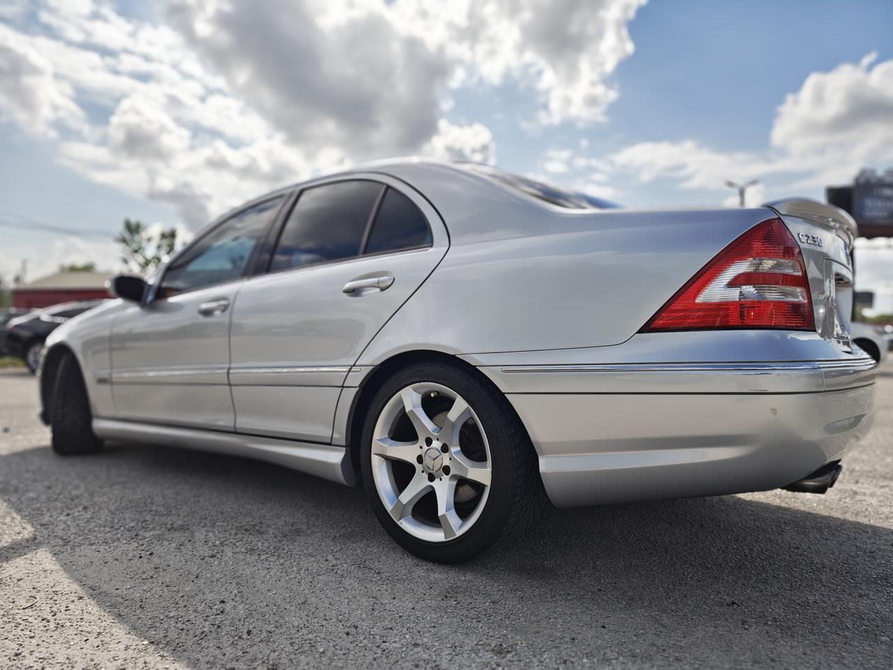 Mercedes-Benz C-Class C230 Sport Sedan 2007