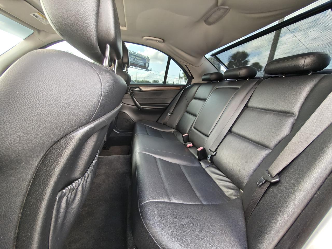 Mercedes-Benz C-Class C230 Sport Sedan 2007