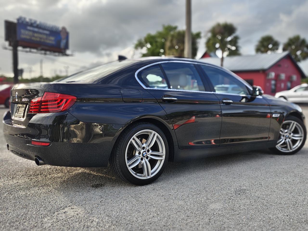 BMW 5-Series 535i 2015