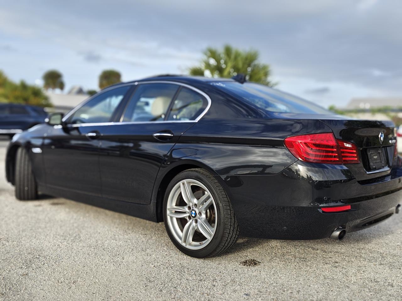 BMW 5-Series 535i 2015