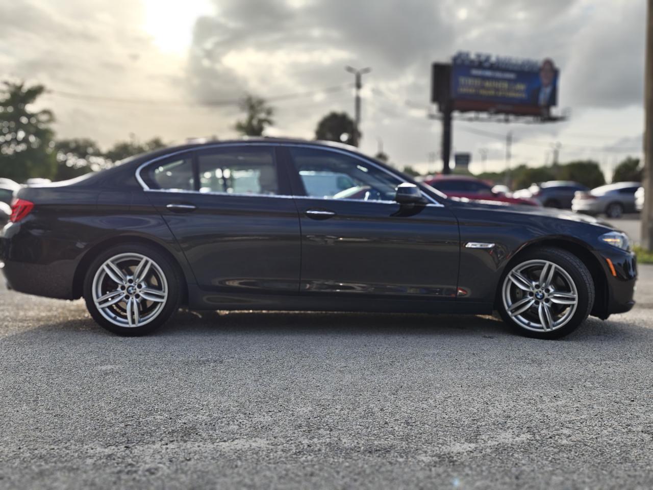 BMW 5-Series 535i 2015