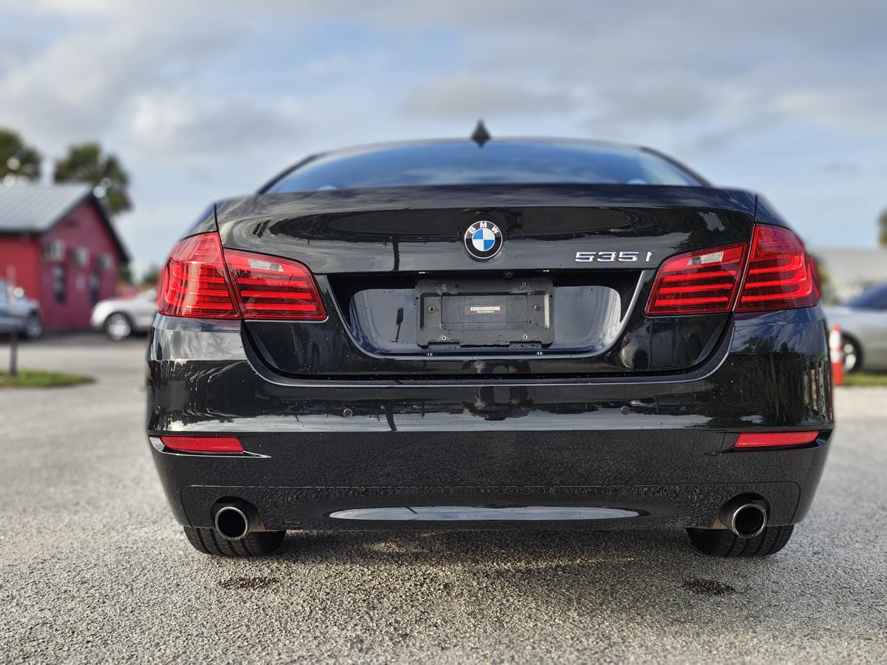 BMW 5-Series 535i 2015