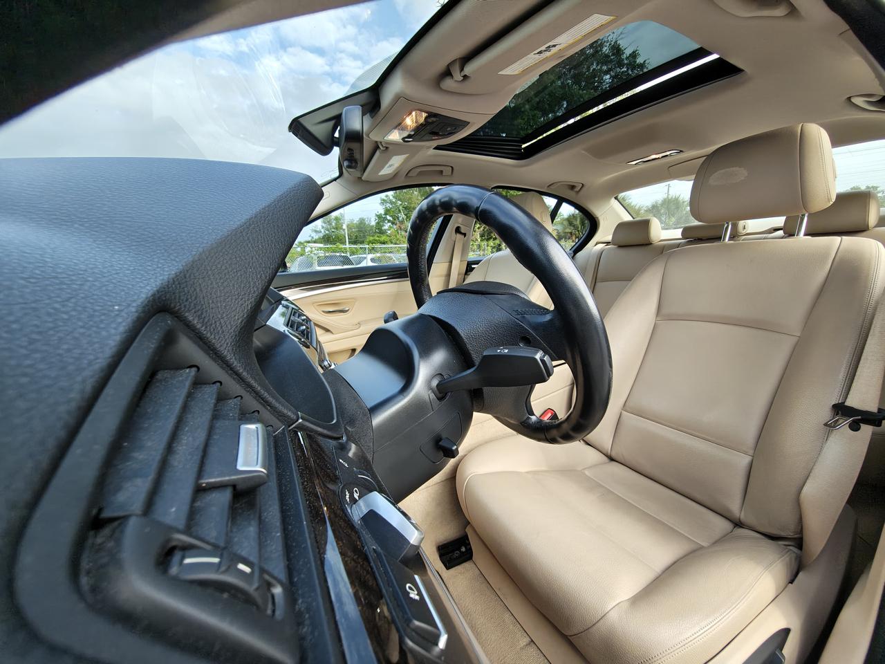 BMW 5-Series 535i 2015