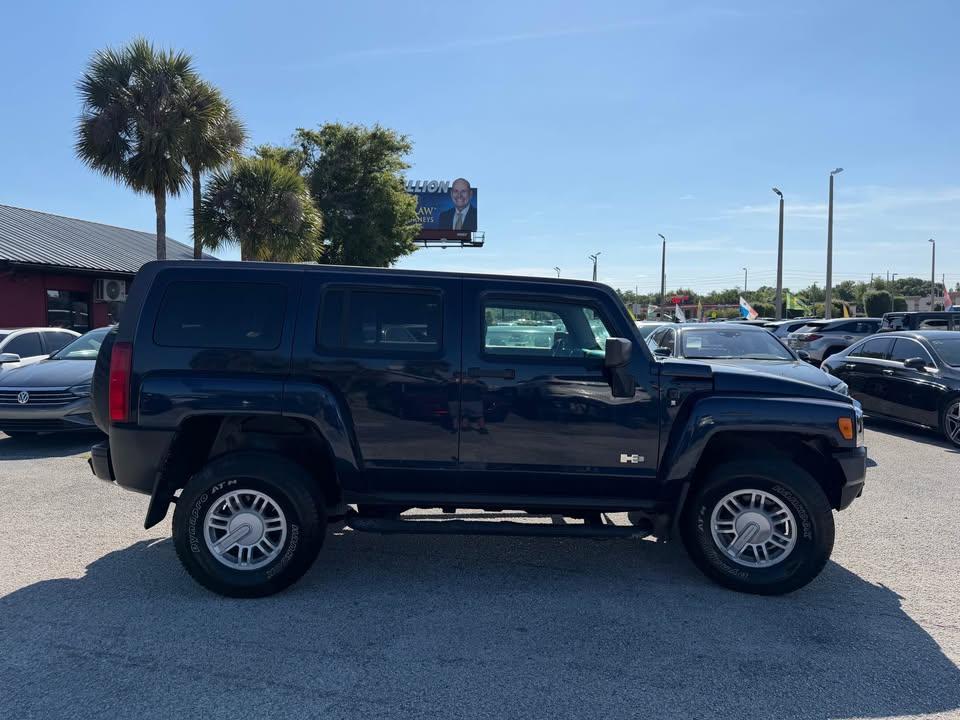 HUMMER H3 Base 2008