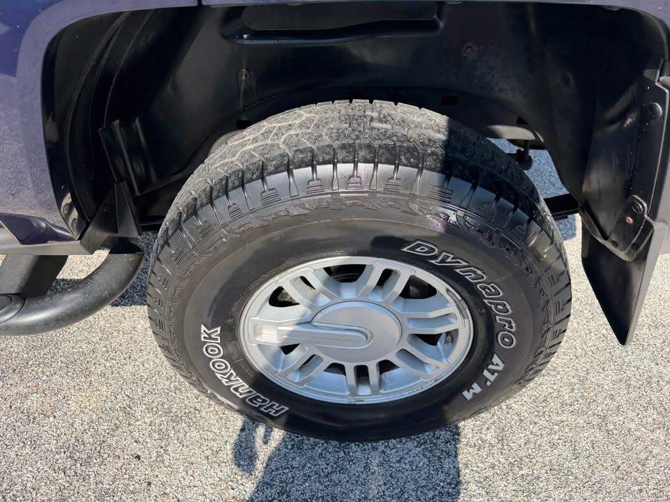 HUMMER H3 Base 2008