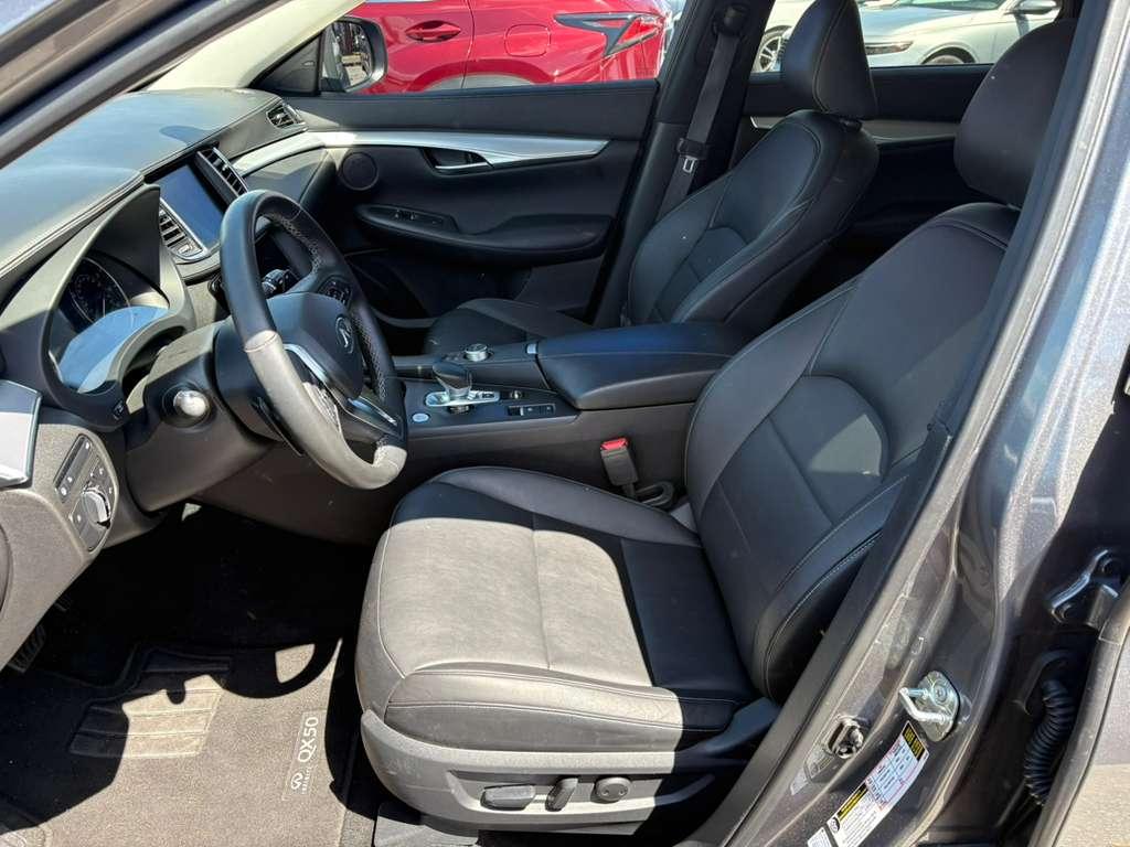 Infiniti QX50 LUXE 2021