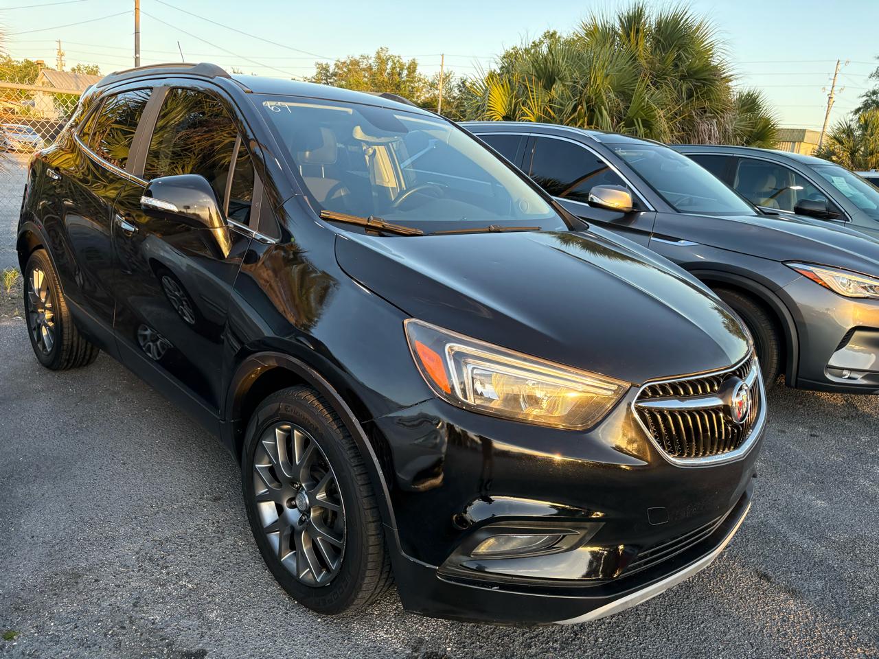 Buick Encore Sport Touring FWD 2019