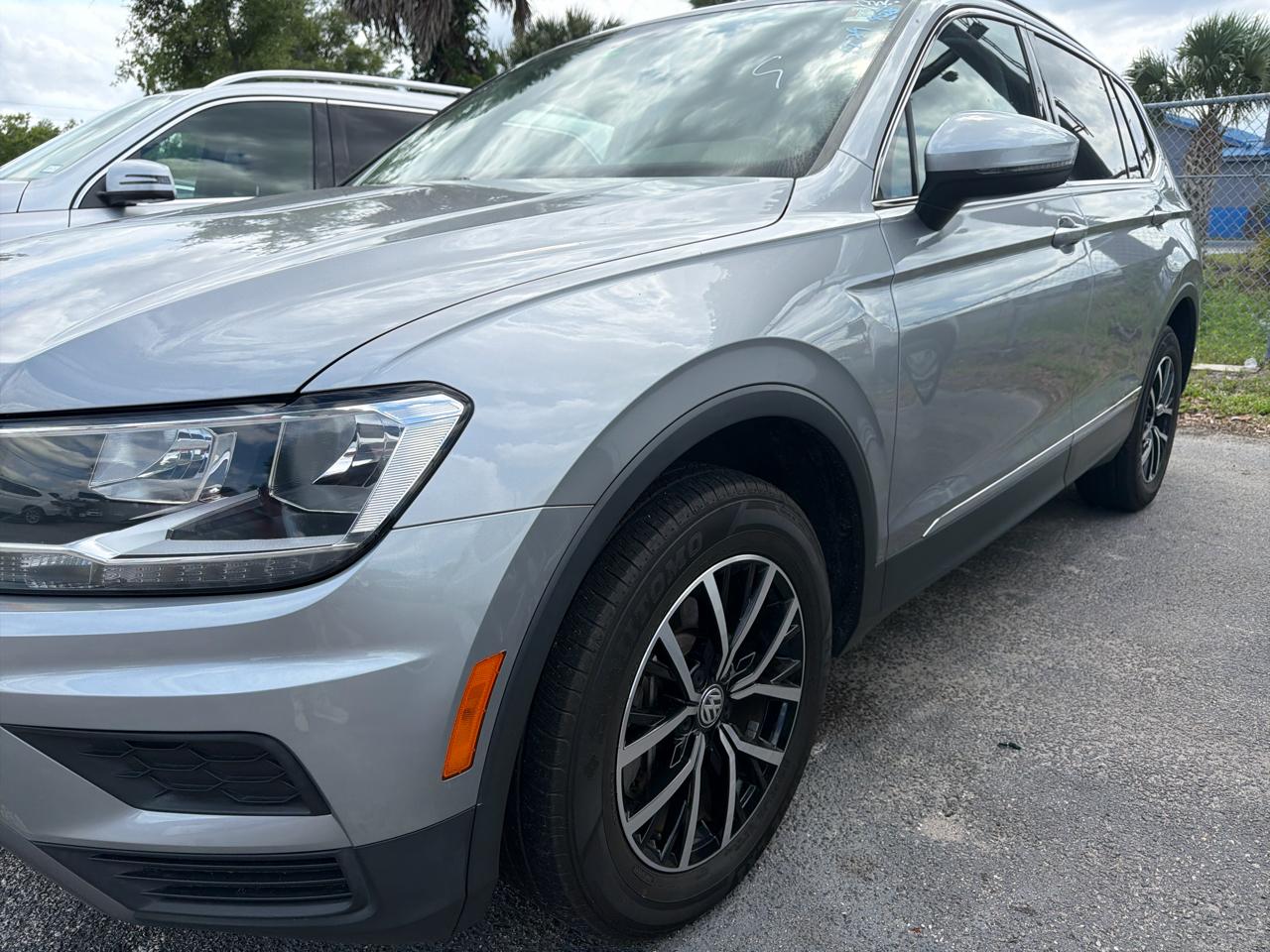 Volkswagen Tiguan SE 2021