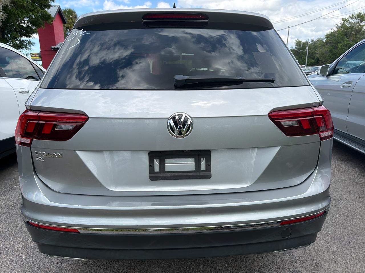 Volkswagen Tiguan SE 2021