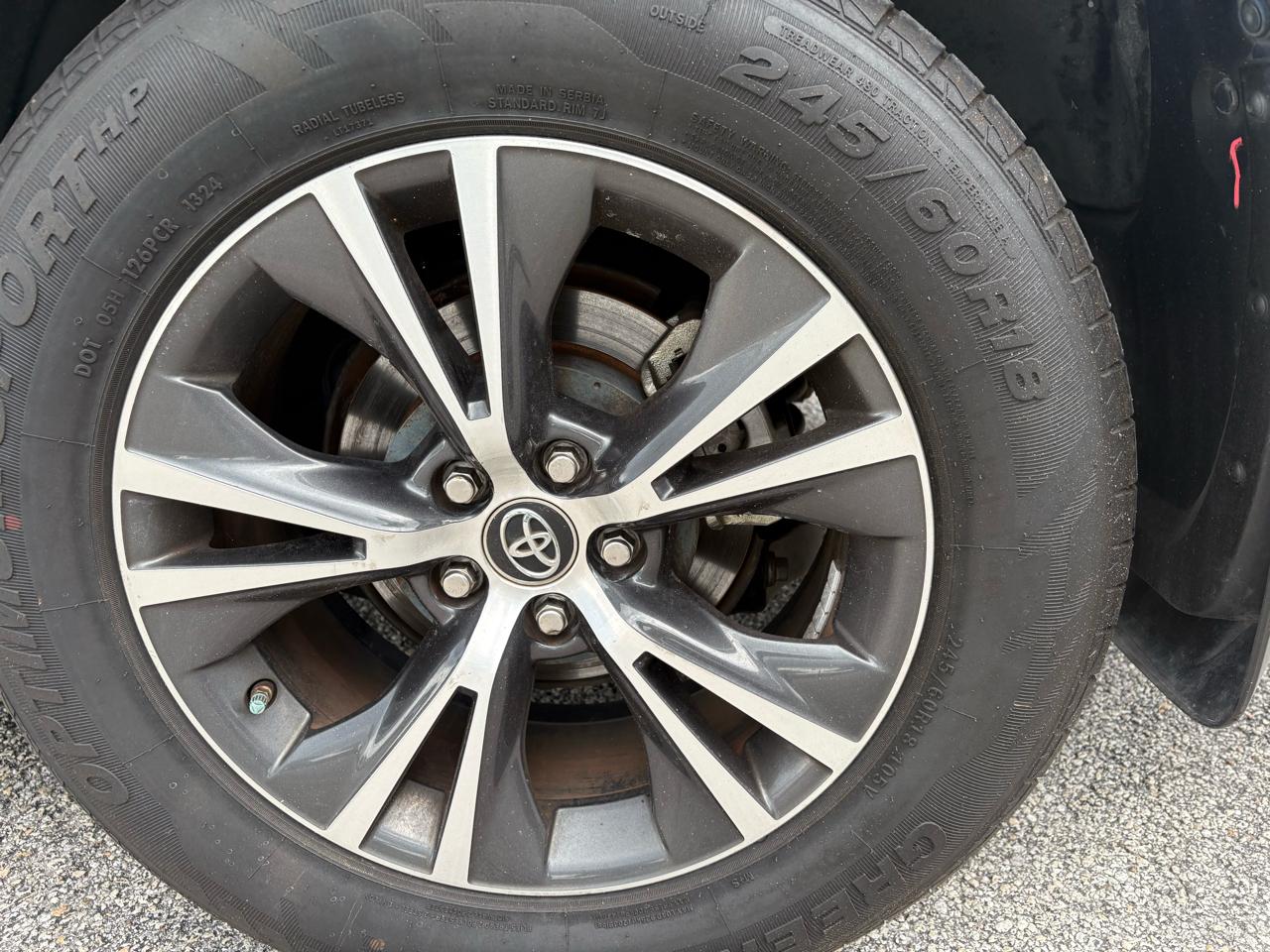 Toyota Highlander AWD 4dr V6 XLE (Natl) 2016