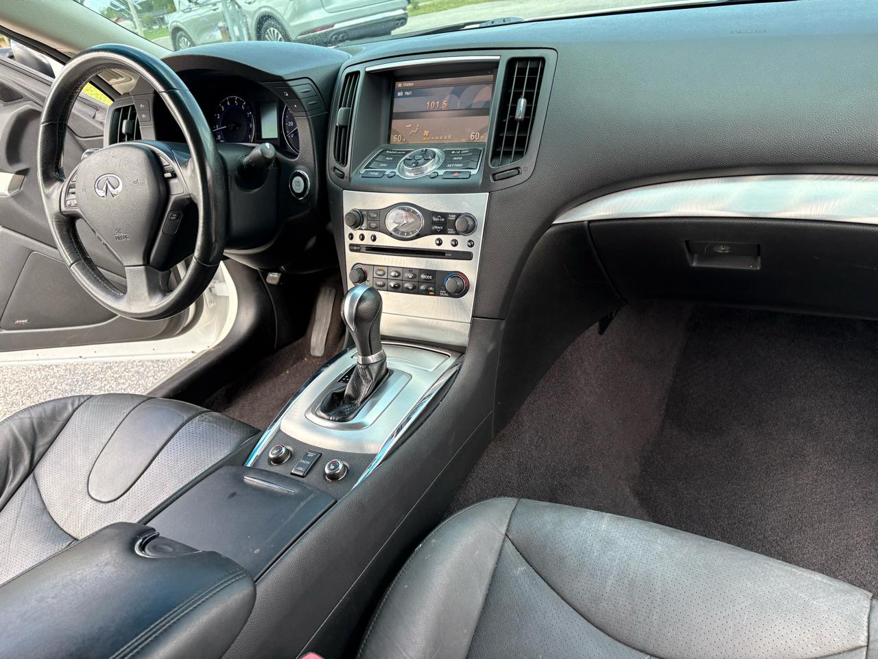 Infiniti Q60 Coupe AWD 2014