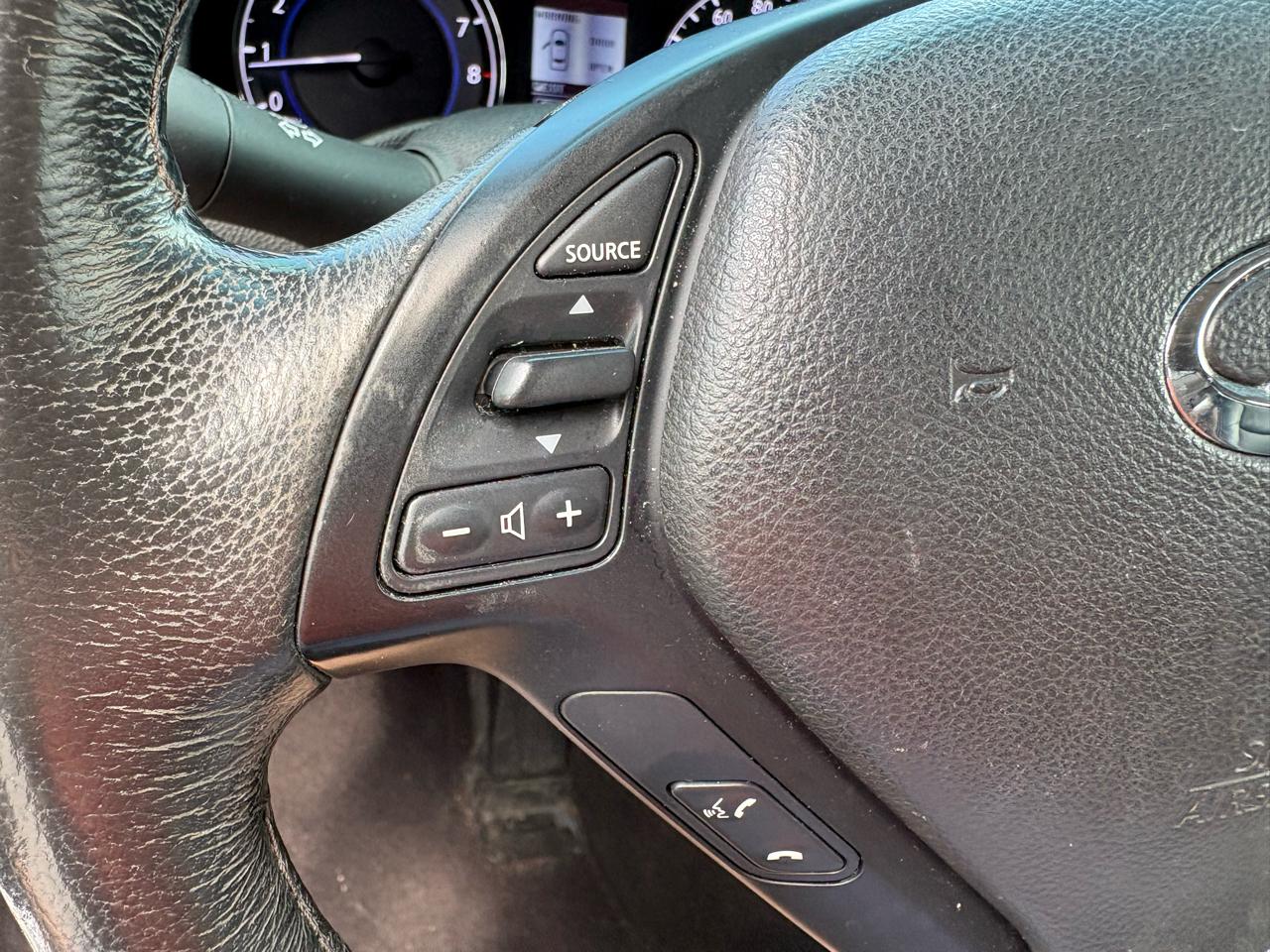 Infiniti Q60 Coupe AWD 2014