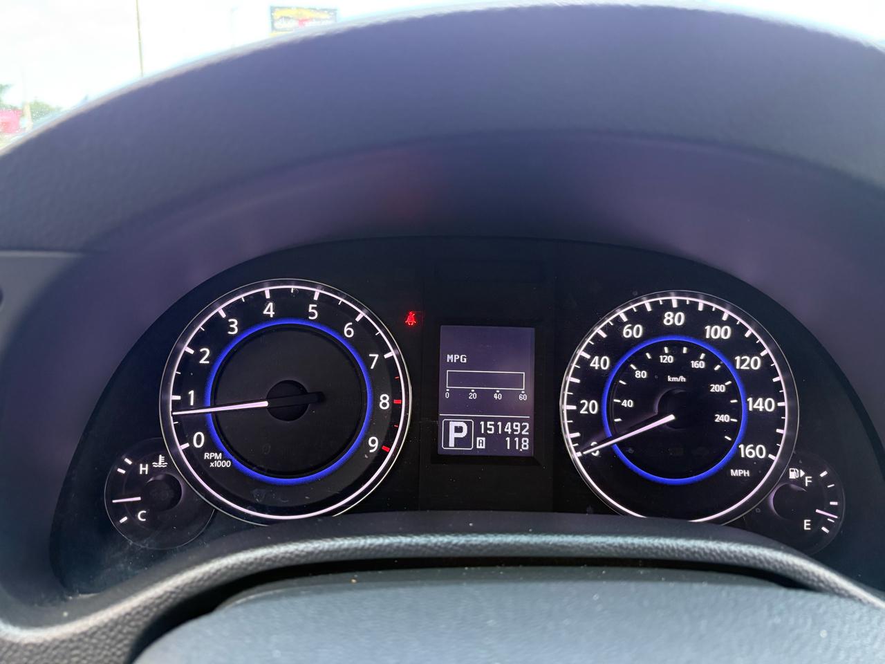 Infiniti Q60 Coupe AWD 2014