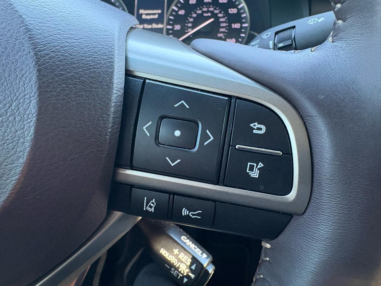Lexus ES 350 Sedan 2016