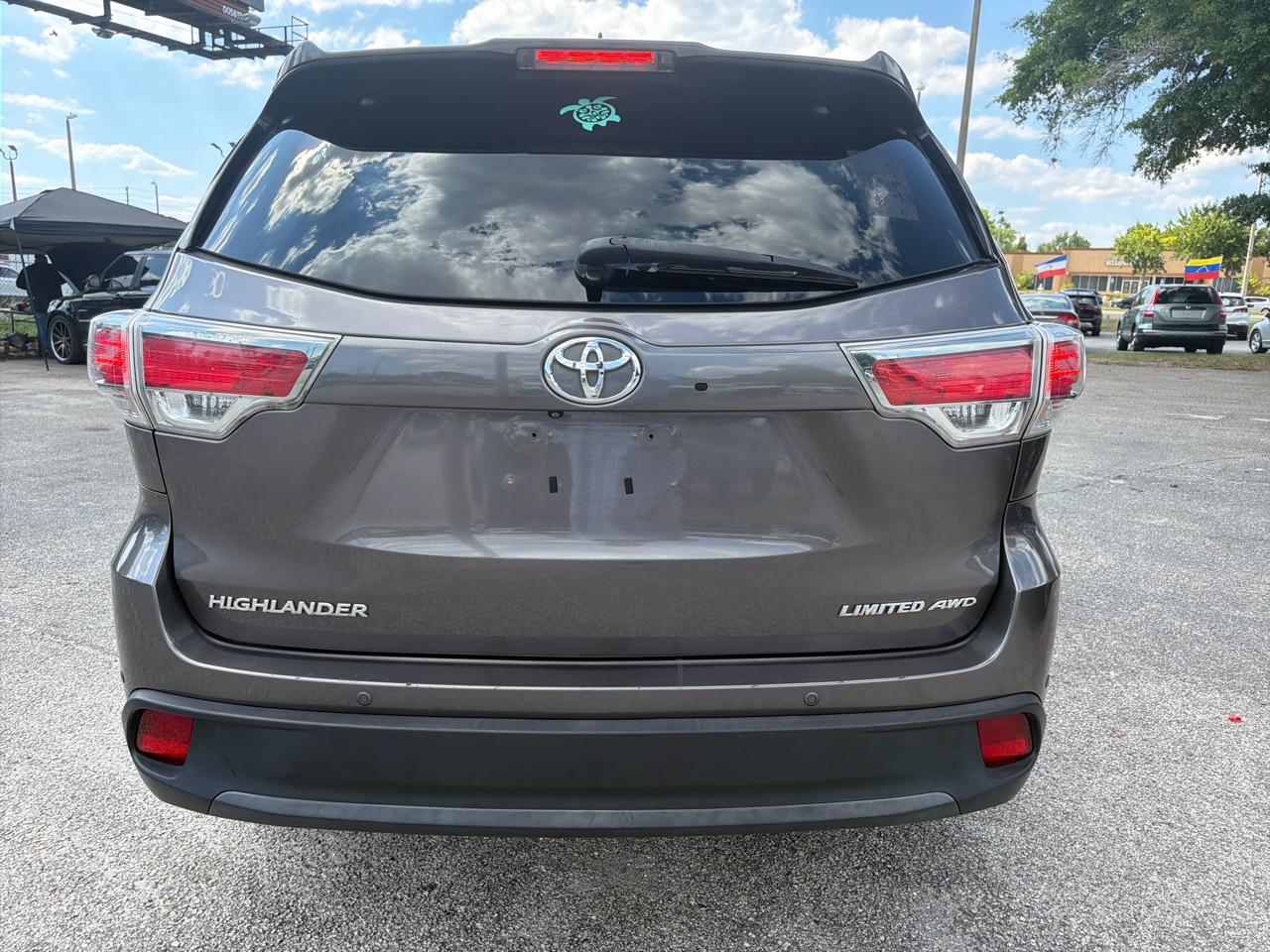 Toyota Highlander Limited AWD V6 2016