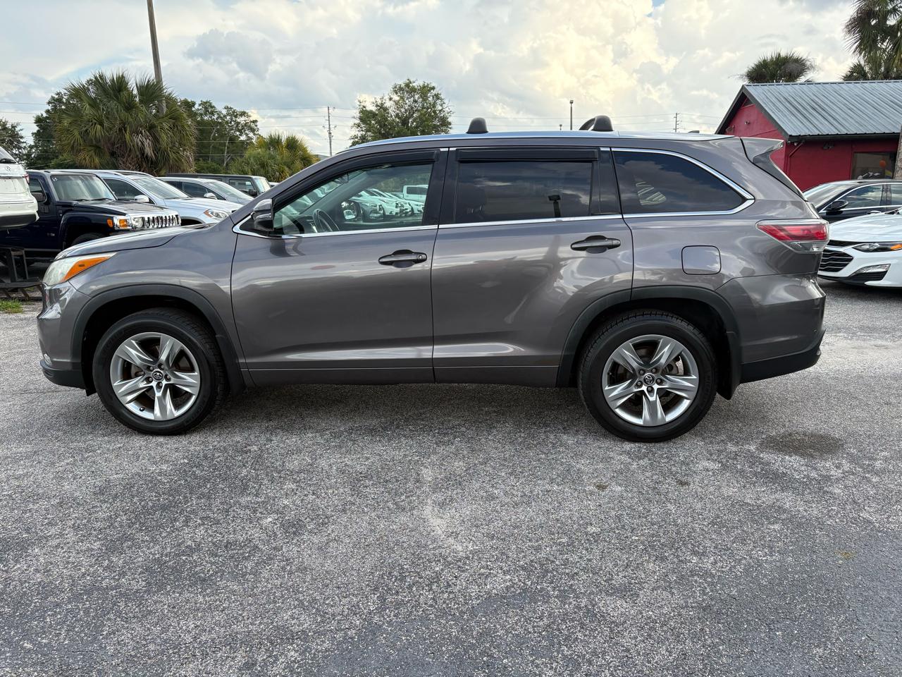 Toyota Highlander Limited AWD V6 2016