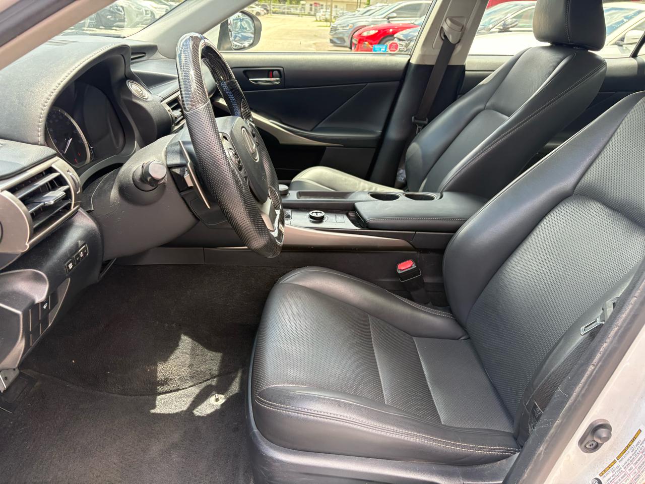 Lexus IS 250 AWD 2015