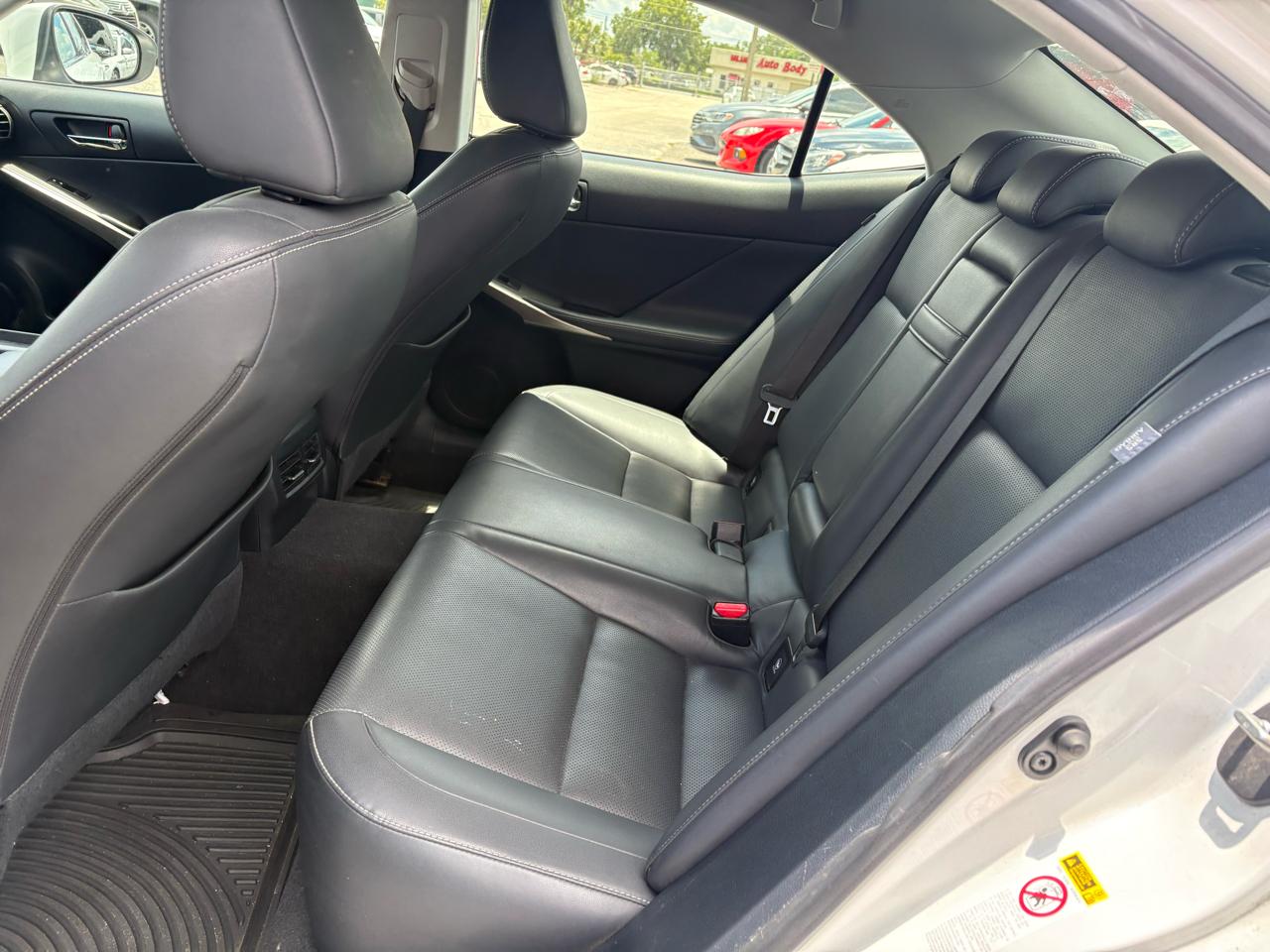 Lexus IS 250 AWD 2015