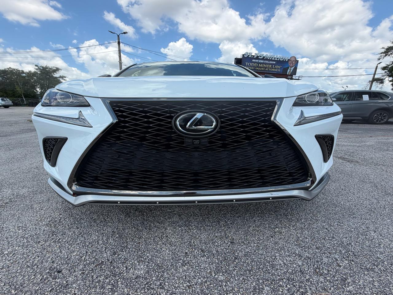 Lexus NX 300 F SPORT 2021