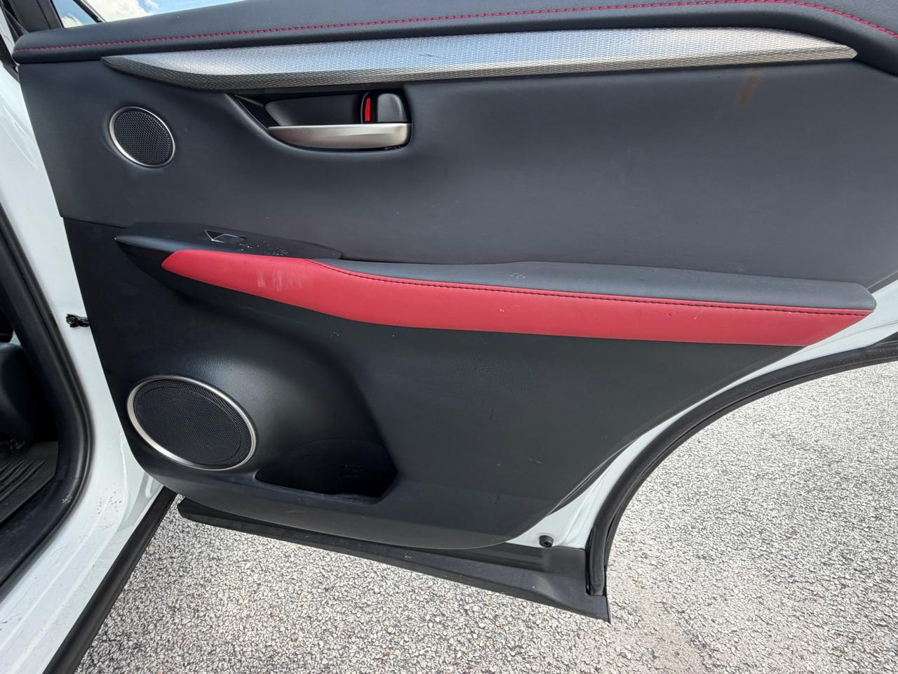Lexus NX 300 F SPORT 2021