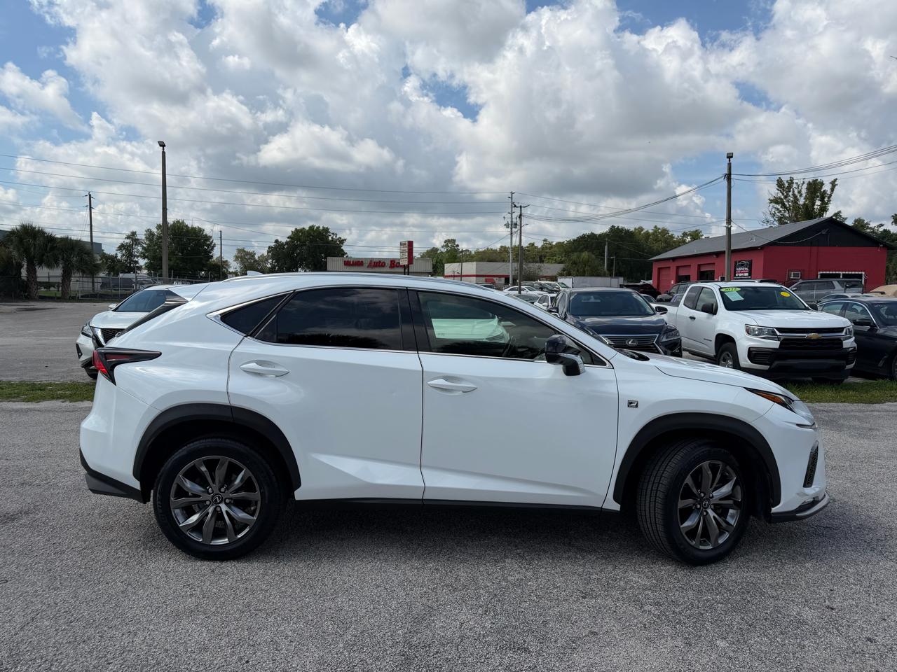 Lexus NX 300 F SPORT 2021