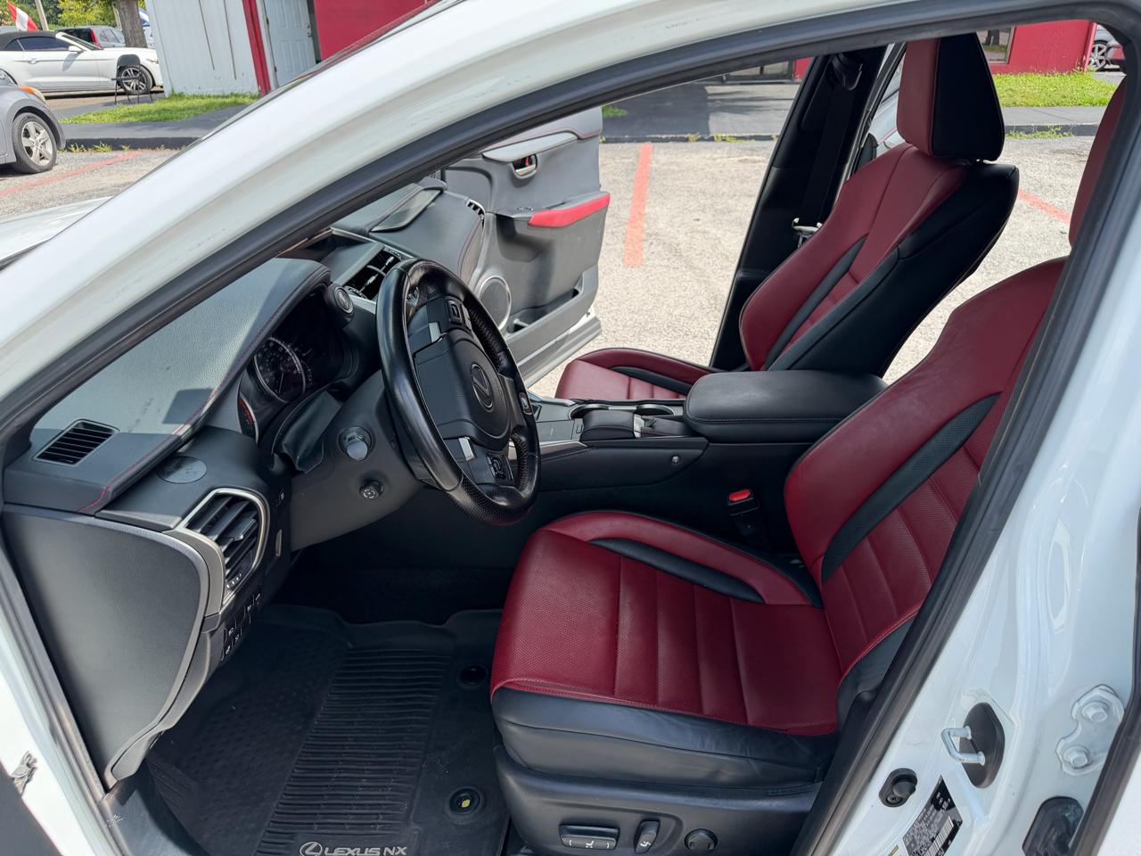 Lexus NX 300 F SPORT 2021
