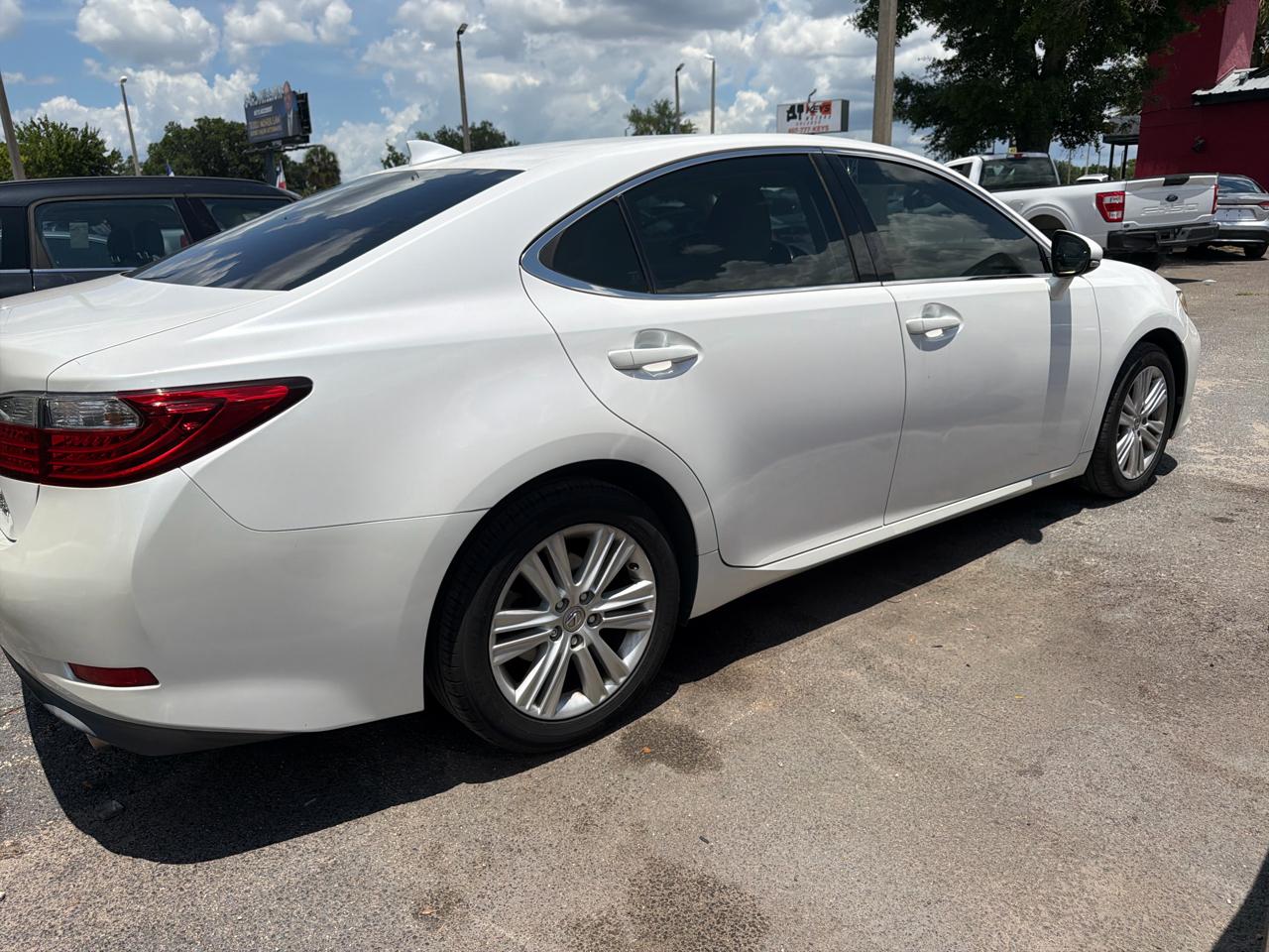 Lexus ES 350 Sedan 2015