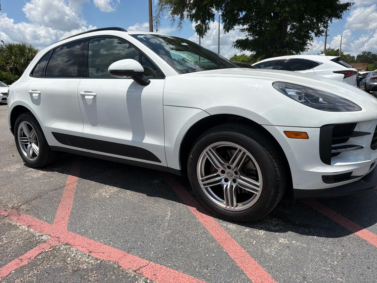 Porsche Macan Base 2019