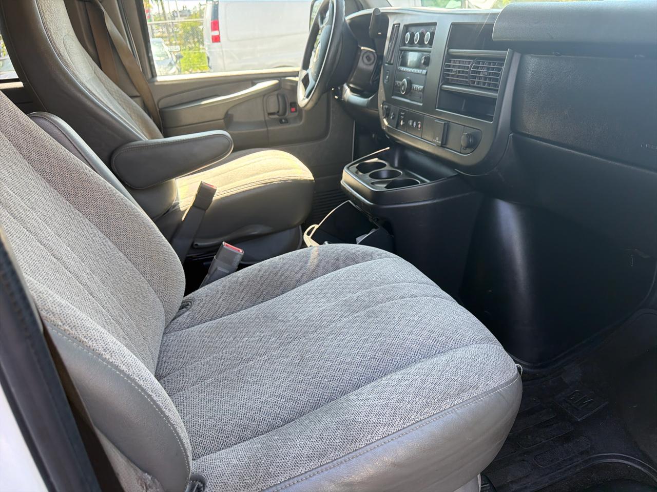 Chevrolet Express LT 3500 Extended 2015