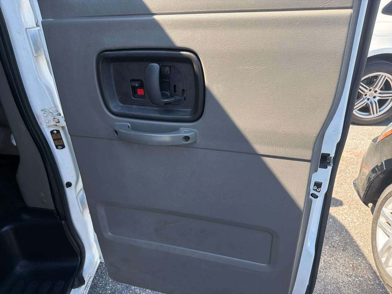 Chevrolet Express LT 3500 Extended 2015