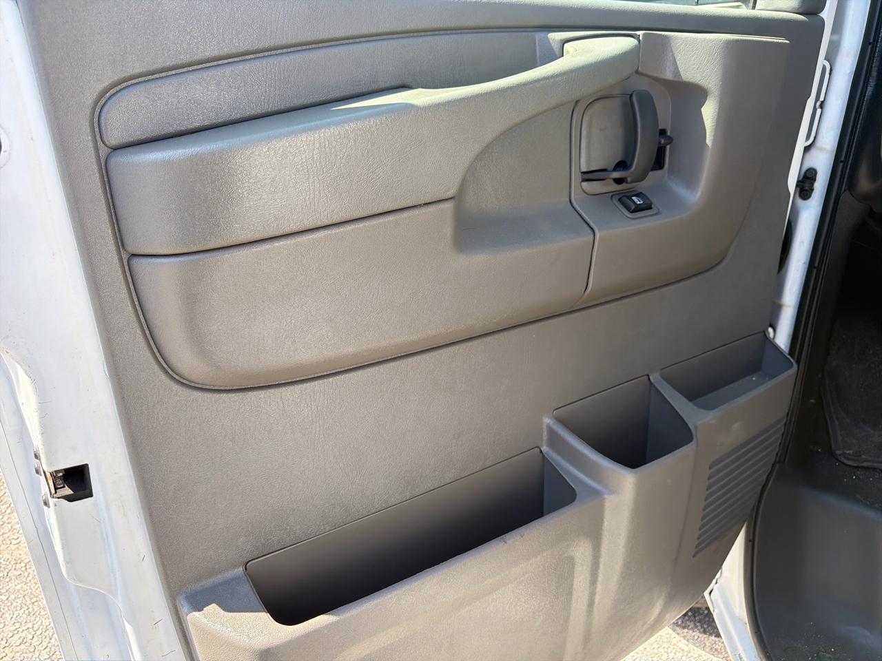 Chevrolet Express LT 3500 Extended 2015