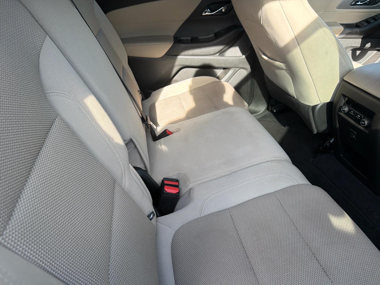 Chevrolet Traverse LS FL FWD 2022