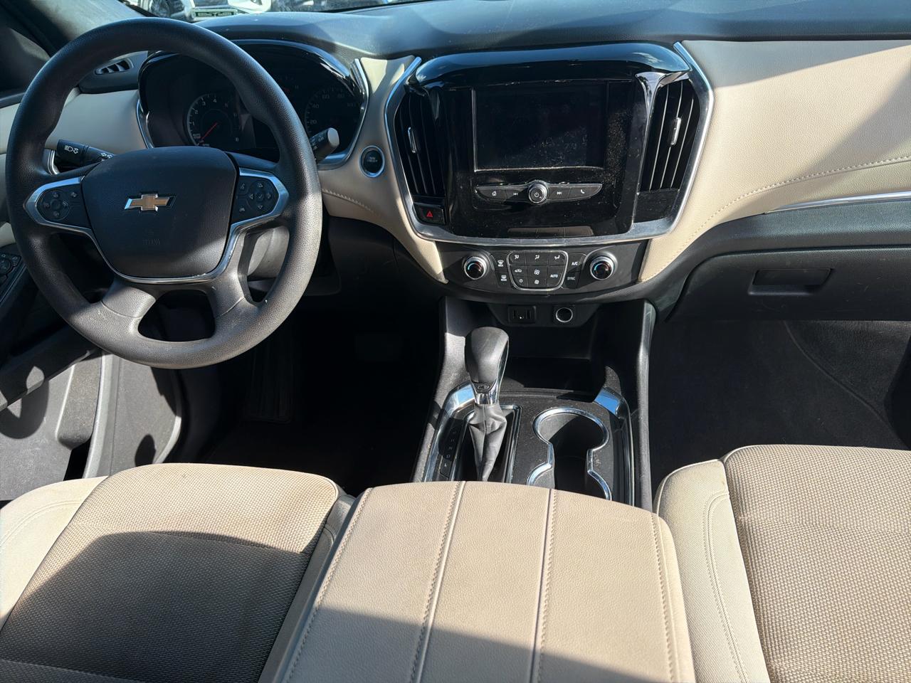 Chevrolet Traverse LS FL FWD 2022