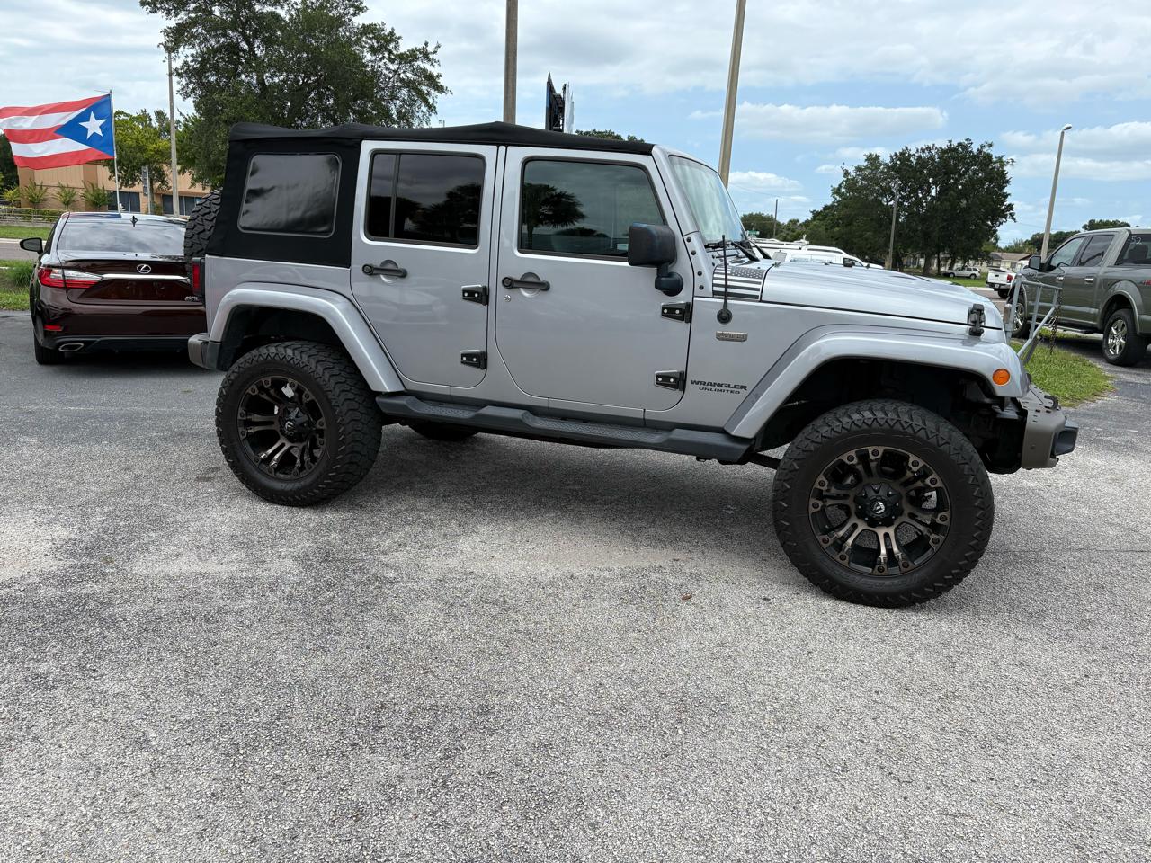Jeep Wrangler Unlimited Sahara 4WD 2016