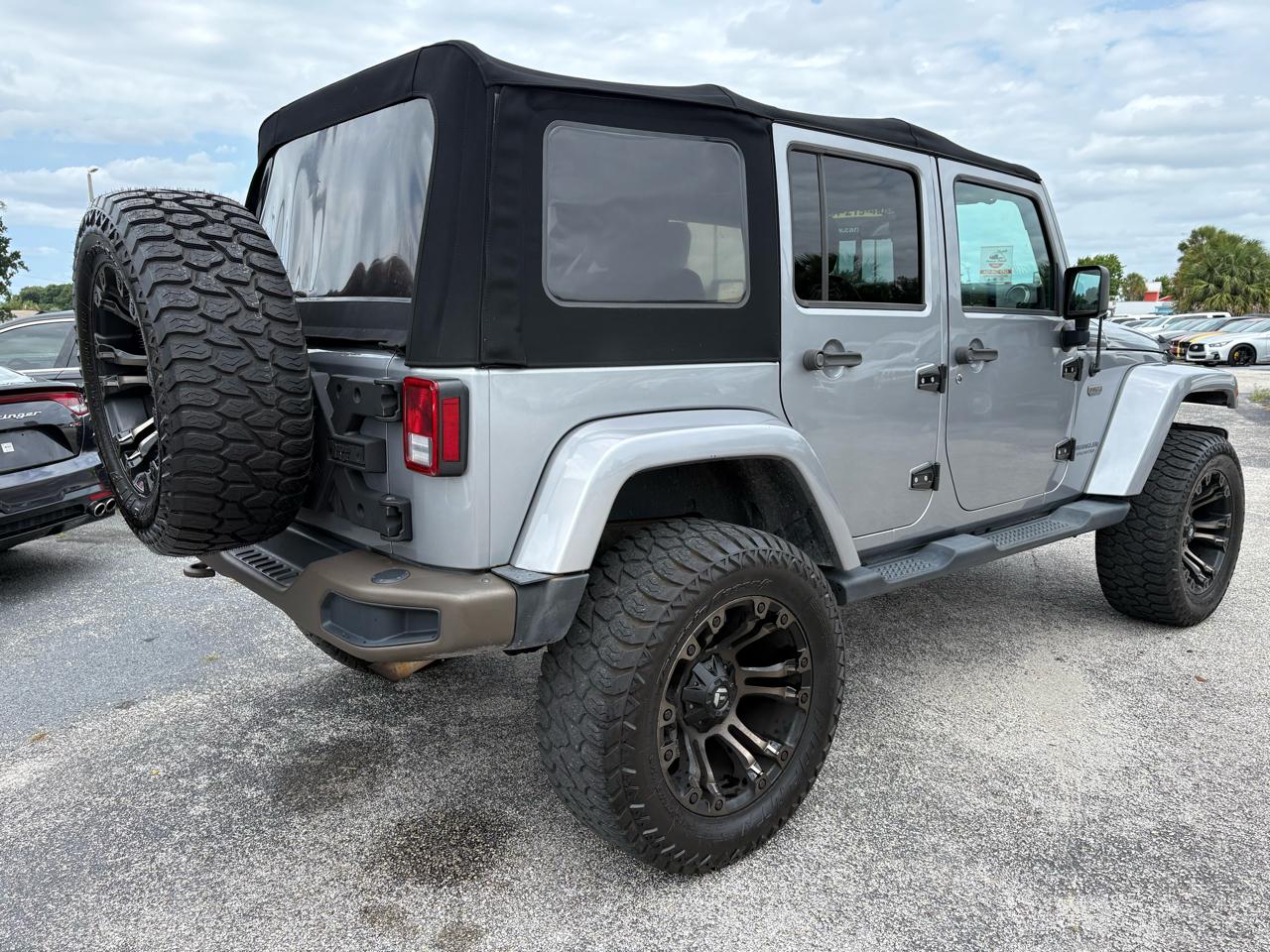 Jeep Wrangler Unlimited Sahara 4WD 2016