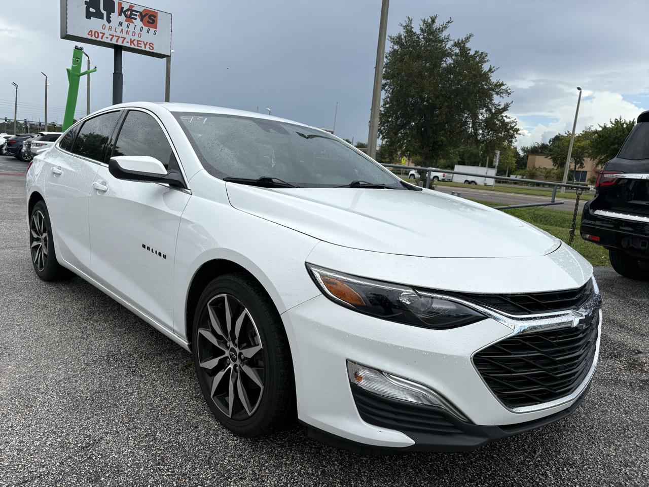 Chevrolet Malibu 4dr Sdn RS 2021