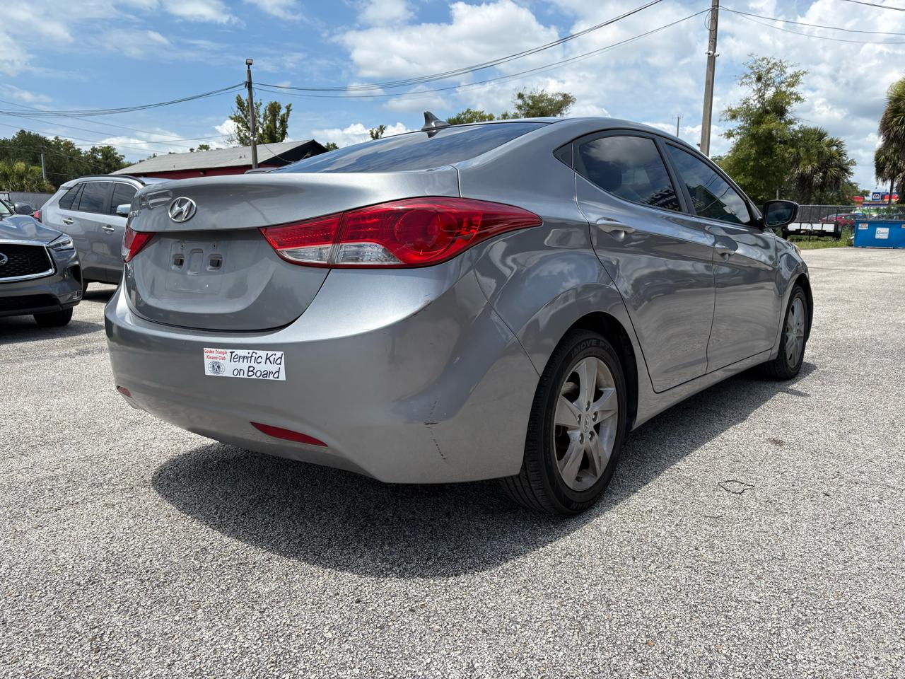 Hyundai Elantra Limited 2013