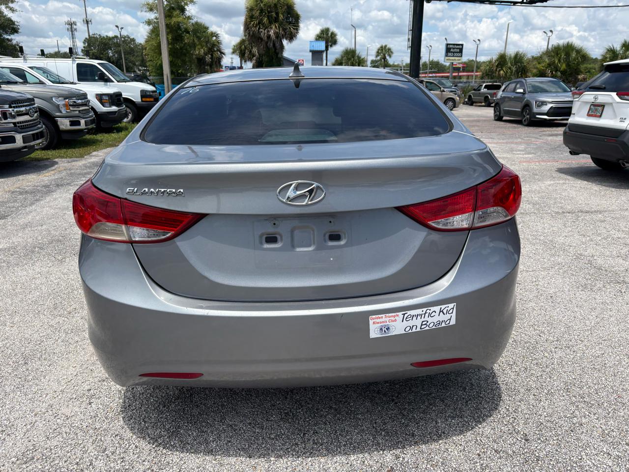 Hyundai Elantra Limited 2013