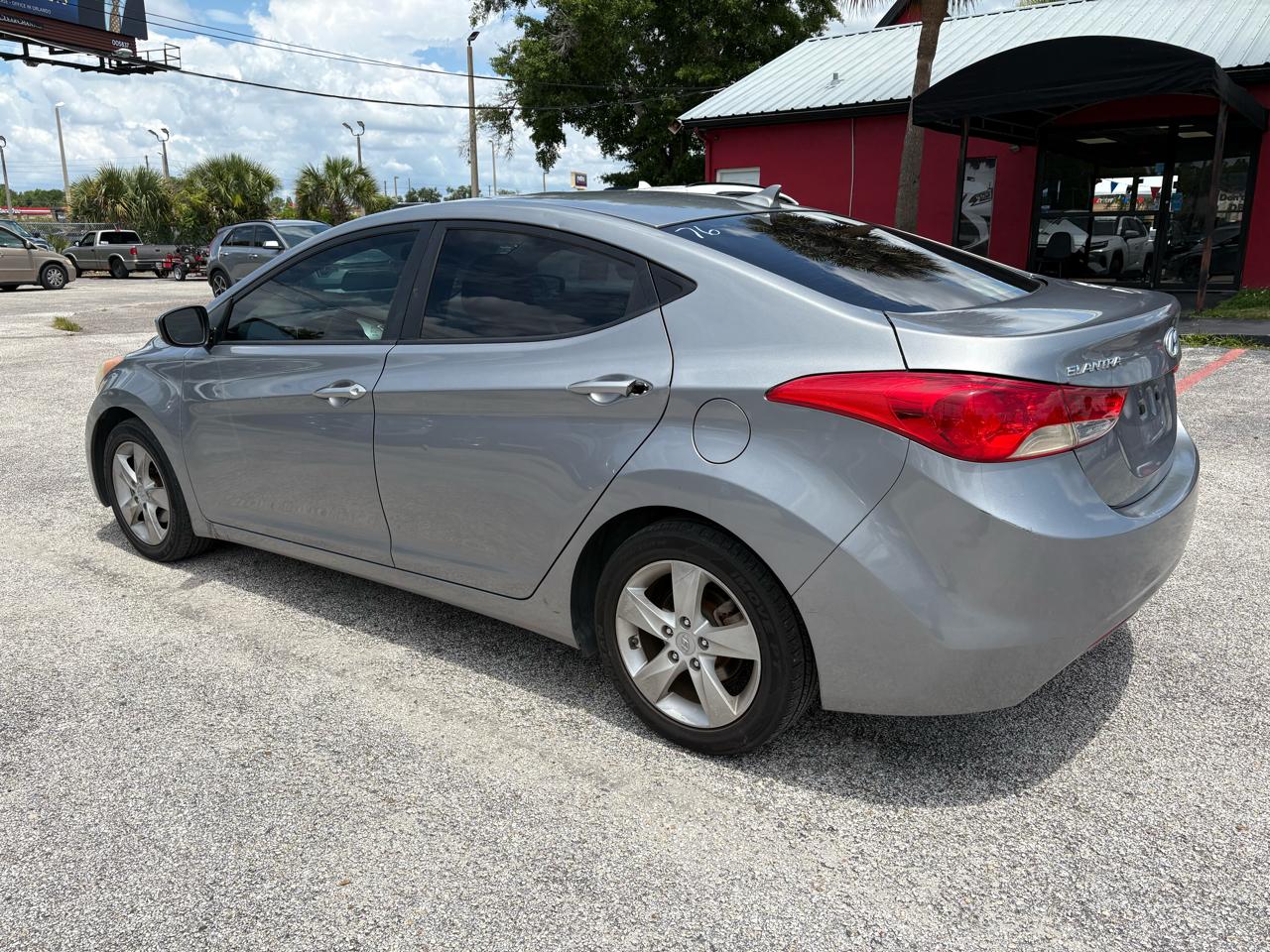 Hyundai Elantra Limited 2013