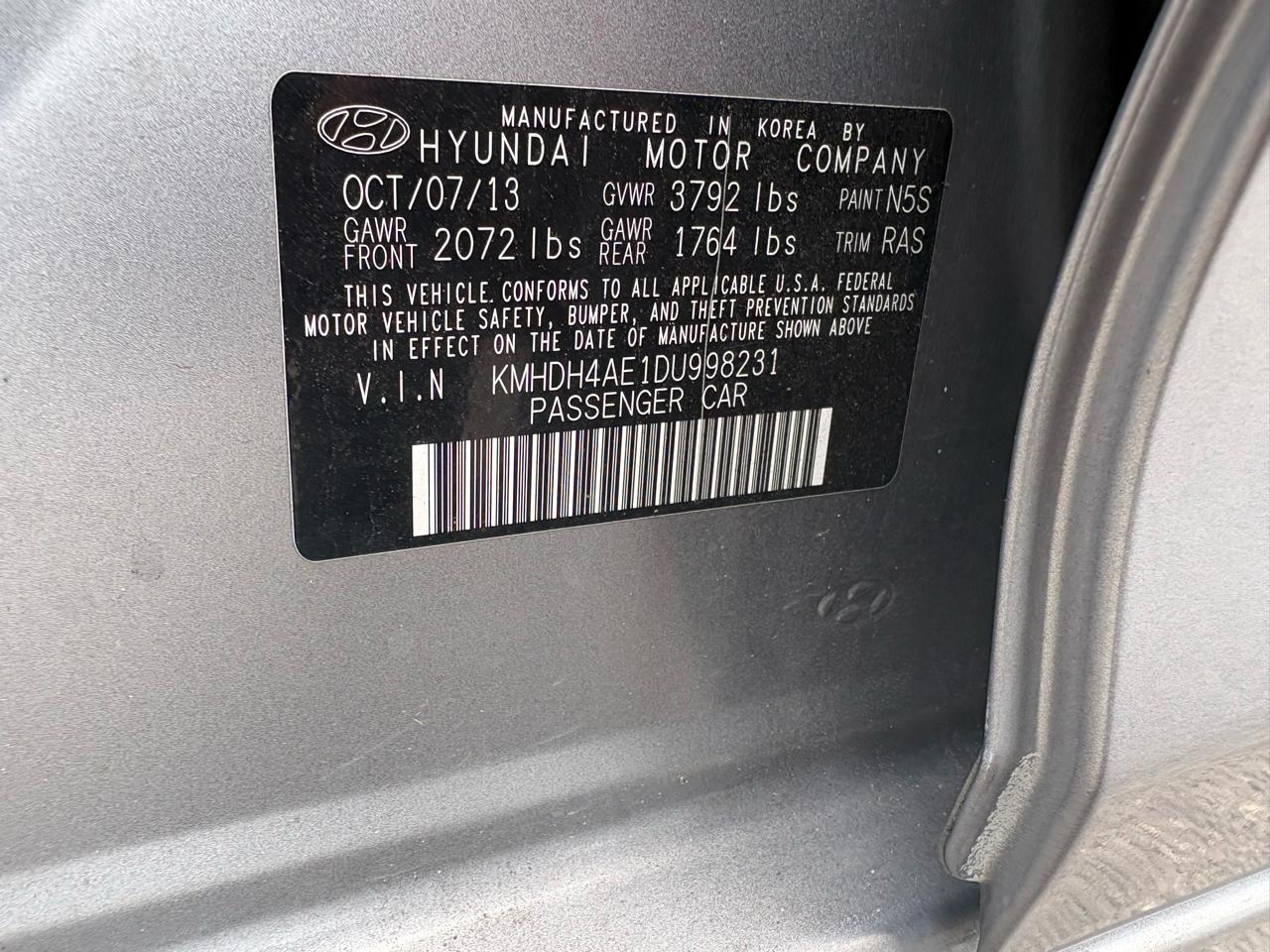 Hyundai Elantra Limited 2013