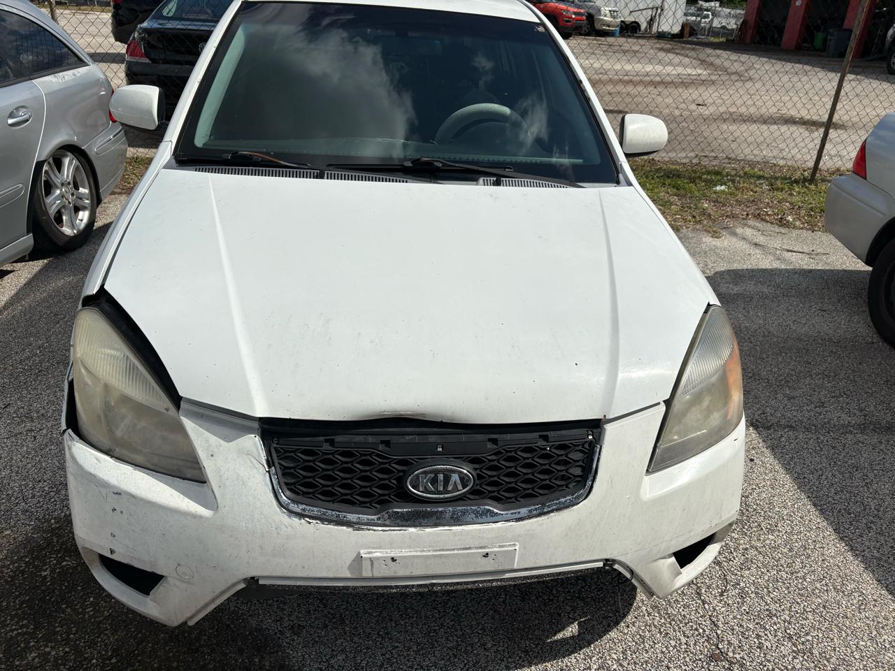 Kia Rio Base 2011