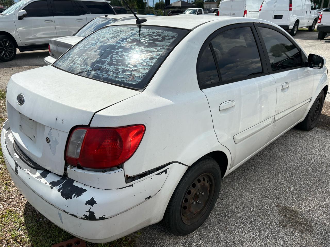Kia Rio Base 2011