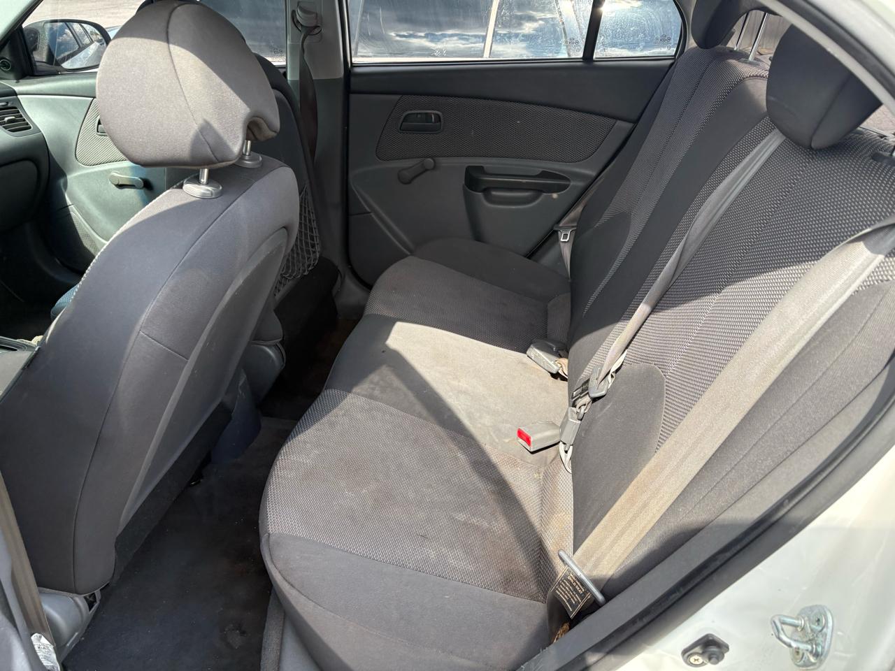 Kia Rio Base 2011