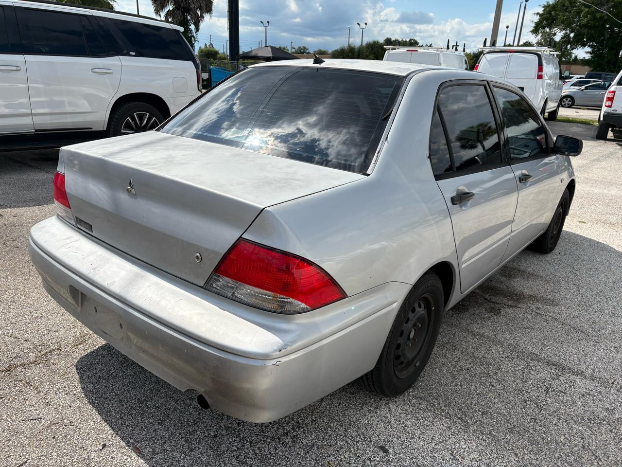 Mitsubishi Lancer ES 2002