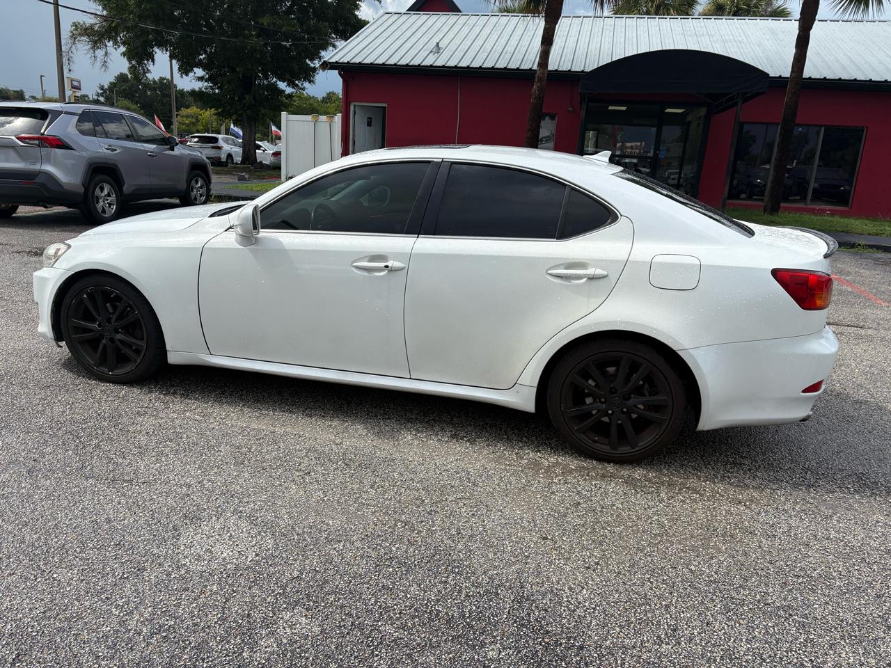 Lexus IS 250 4dr Sport Sdn Man RWD 2008