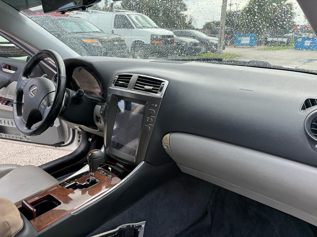 Lexus IS 250 4dr Sport Sdn Man RWD 2008
