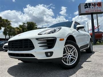 2018 Porsche Macan AWD