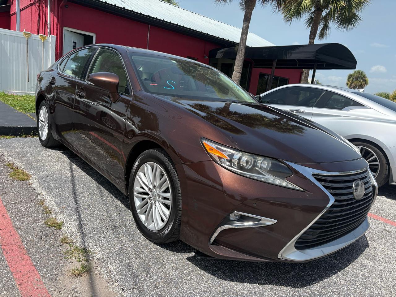 Lexus ES ES 350 FWD 2017