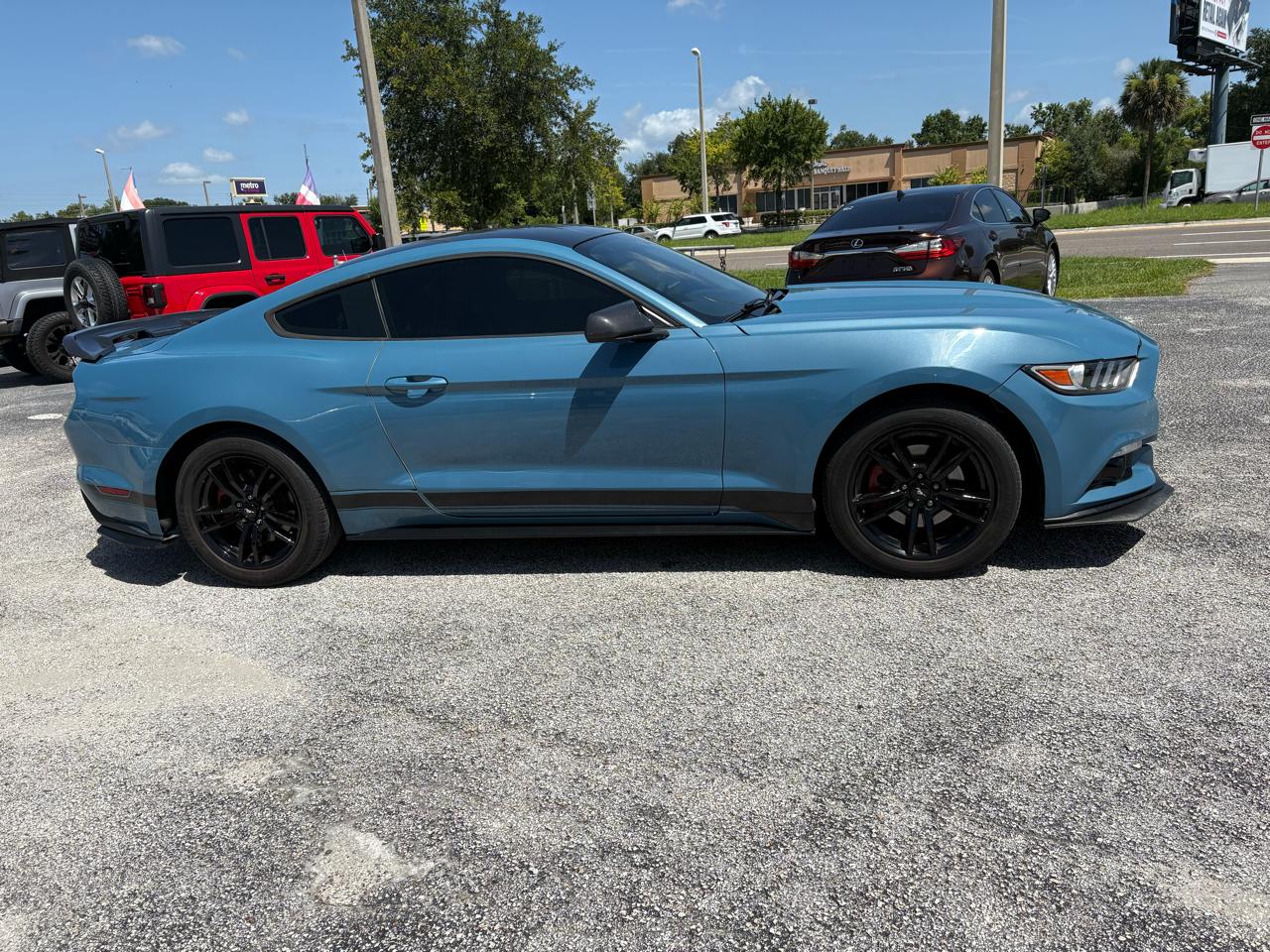 Ford Mustang EcoBoost Fastback 2017